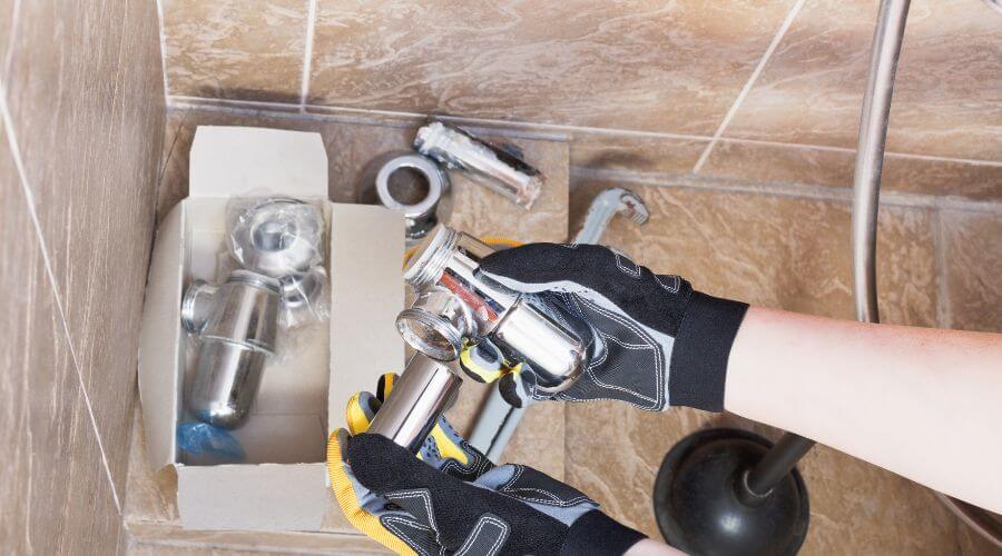 Professional gutter cleaning in Genoa City, WI